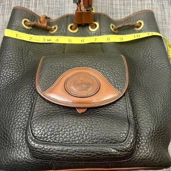 Vintage Dooney & Bourke Sling/Bucket Bag - Picture 13 of 16